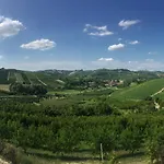 Vila Villino Ca' Bianca, Vicino Ad Alba, No Zanzare, Accessibile E Con Sollevatori Aerei