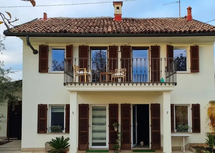 Villino Ca' Bianca, Vicino Ad Alba, No Zanzare, Accessibile E Con Sollevatori Aerei *