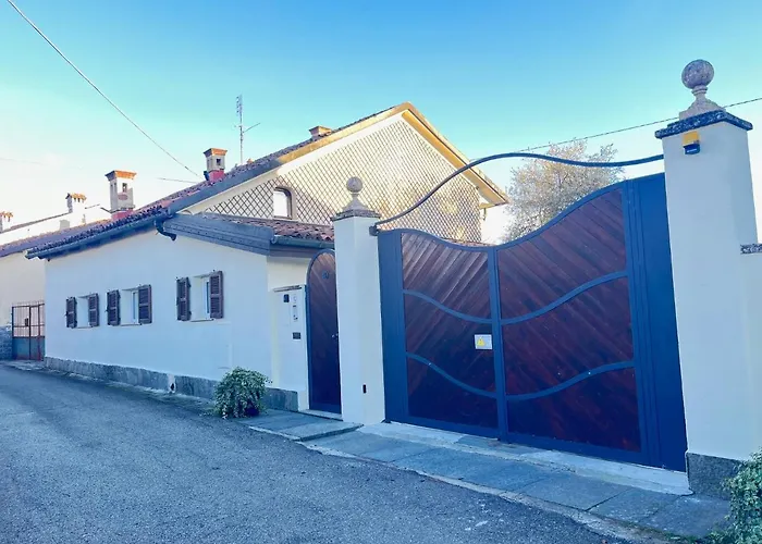 Villino Ca' Bianca, Vicino Ad Alba, No Zanzare, Accessibile E Con Sollevatori Aerei Villa Monteu Roero